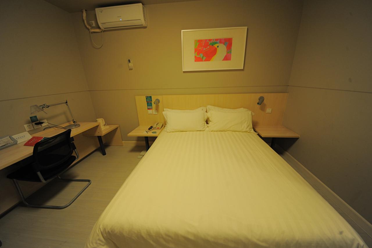 Jinjiang Inn Chengdu Chunxi Road Taiguli Hotel Eksteriør billede