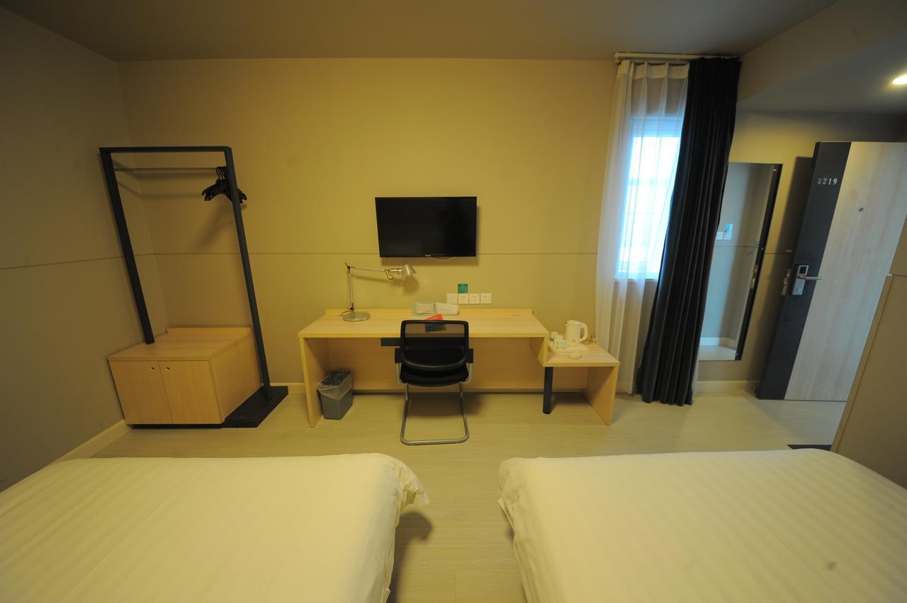 Jinjiang Inn Chengdu Chunxi Road Taiguli Hotel Eksteriør billede